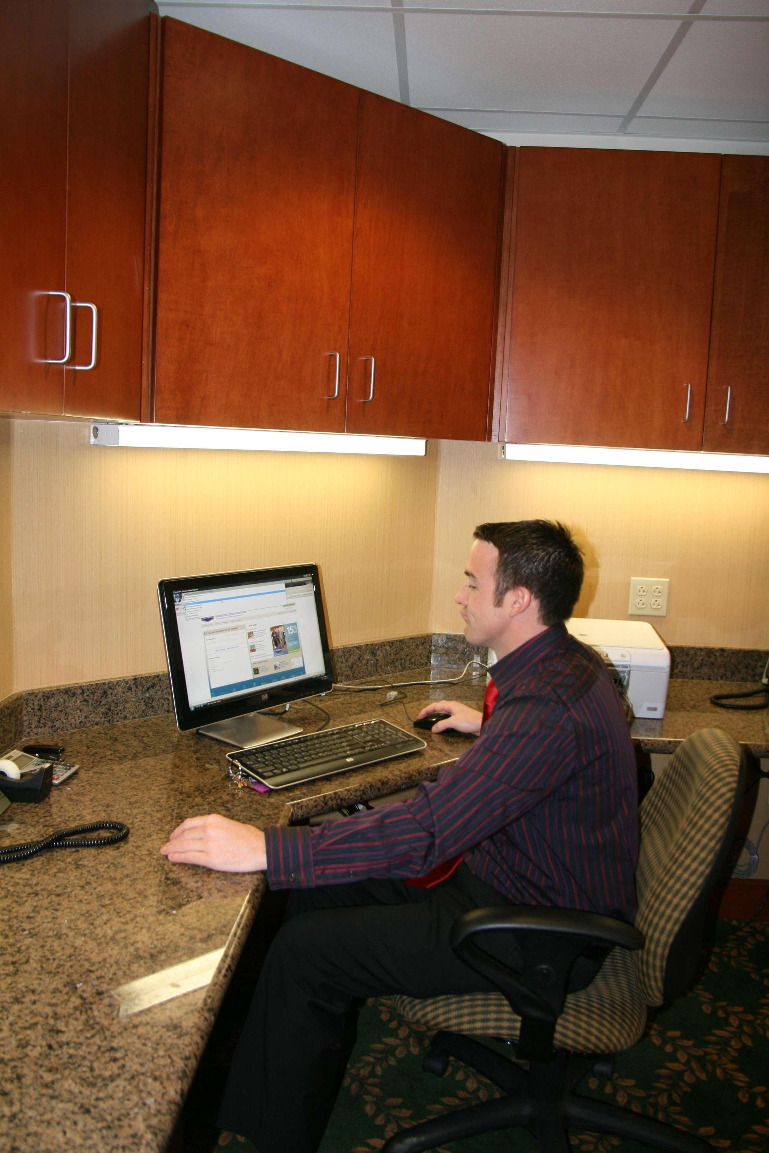 Hampton Inn & Suites Tucson East Съоръжения снимка