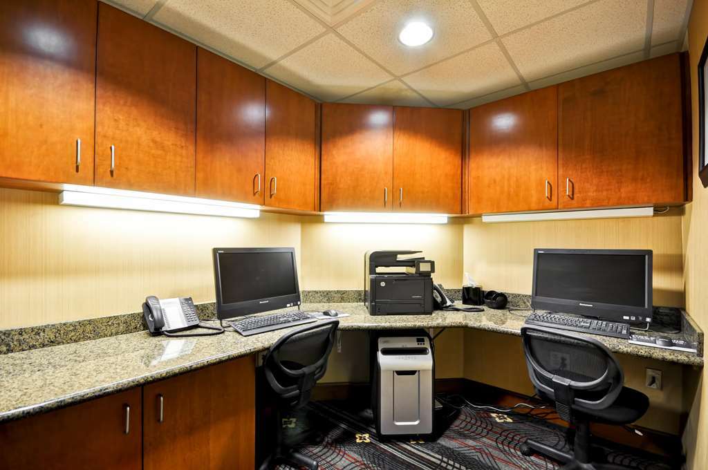 Hampton Inn & Suites Tucson East Съоръжения снимка