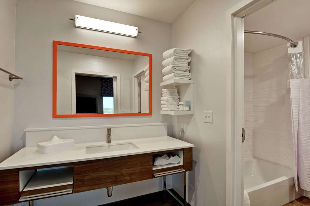 Hampton Inn & Suites Tucson East Стая снимка