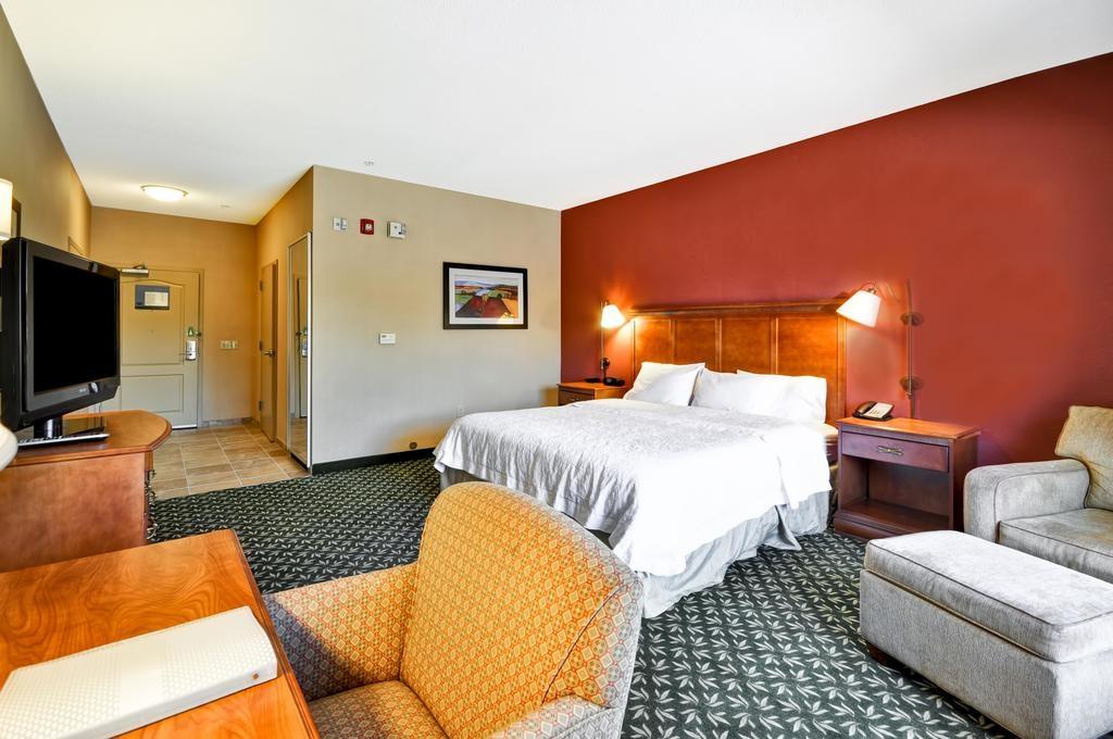 Hampton Inn & Suites Tucson East Екстериор снимка